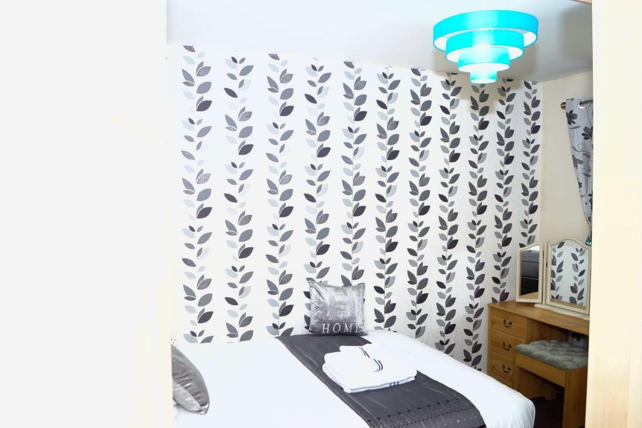 Richflo Holiday Rentals مانشستر المظهر الخارجي الصورة